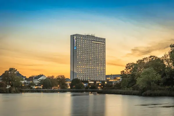 Radisson Blu Scandinavia Hotel, København, hotel i København S