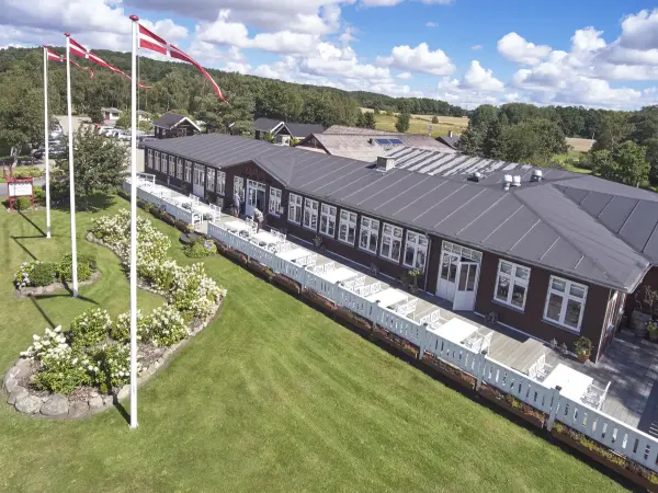 Knudhule Badehotel, hotel i Ry