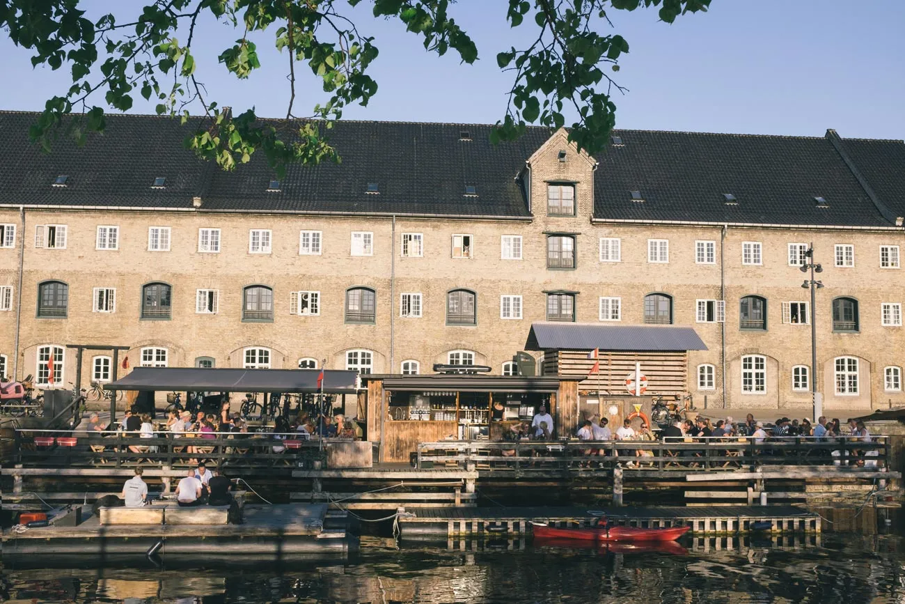 Kontiki, restaurant i København K