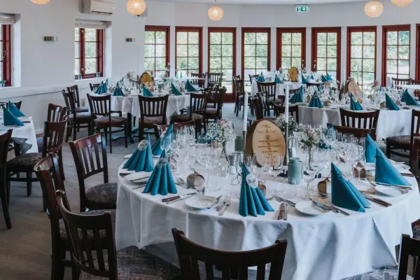 Gyrstinge Skovkro, restaurant i Fjenneslev