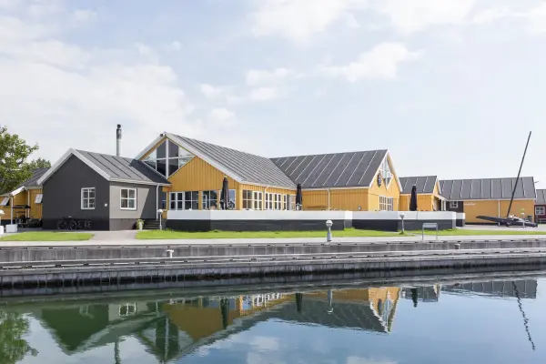 Kaløvig badehotel, hotel i Skødstrup