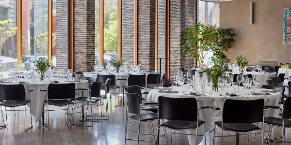 Charlottehaven, hotel i København Ø