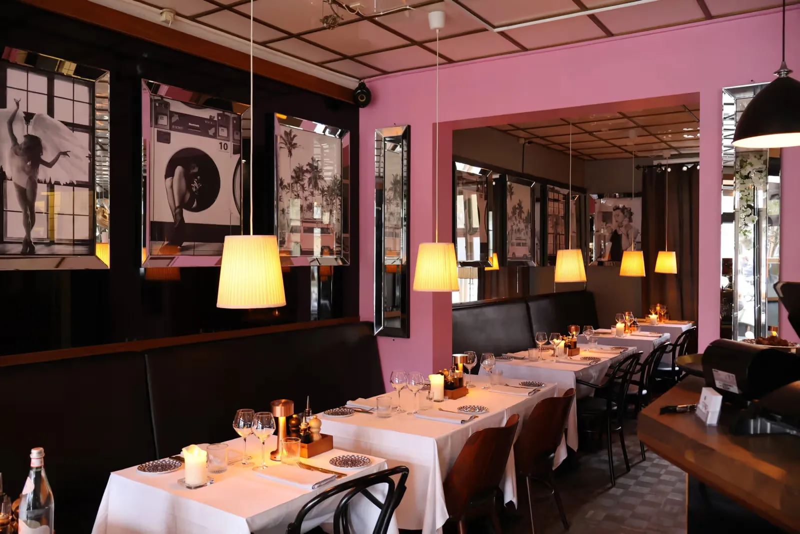 Den Blå Hund, restaurant i Frederiksberg