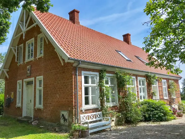 Villa Skovly, hotel i Hesselager