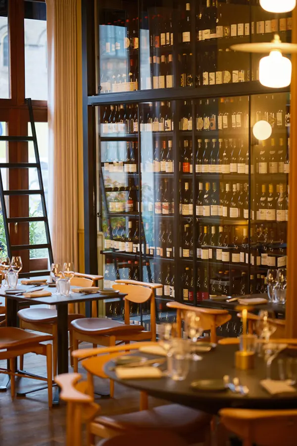Uformel, restaurant i København V