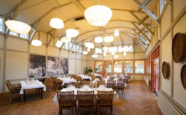 Arnbjerg Pavillonen, hotel i Varde