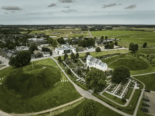 Kongernes Jelling, andet i Jelling – billede 4